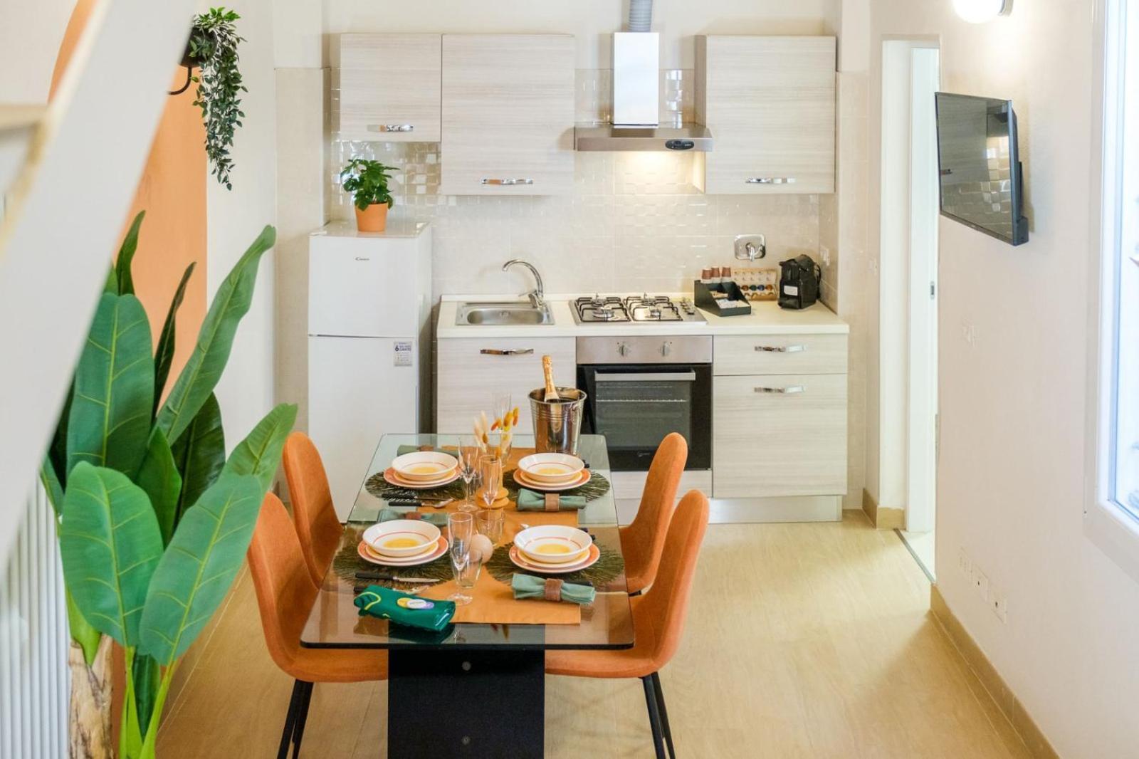 בולוניה Piazza Maggiore - Il Sentiero Apartment With Private Garden מראה חיצוני תמונה