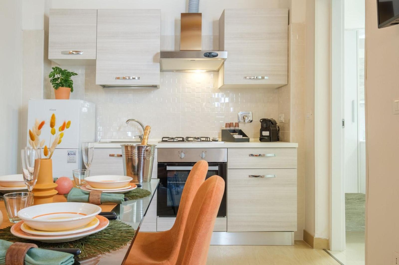 בולוניה Piazza Maggiore - Il Sentiero Apartment With Private Garden מראה חיצוני תמונה