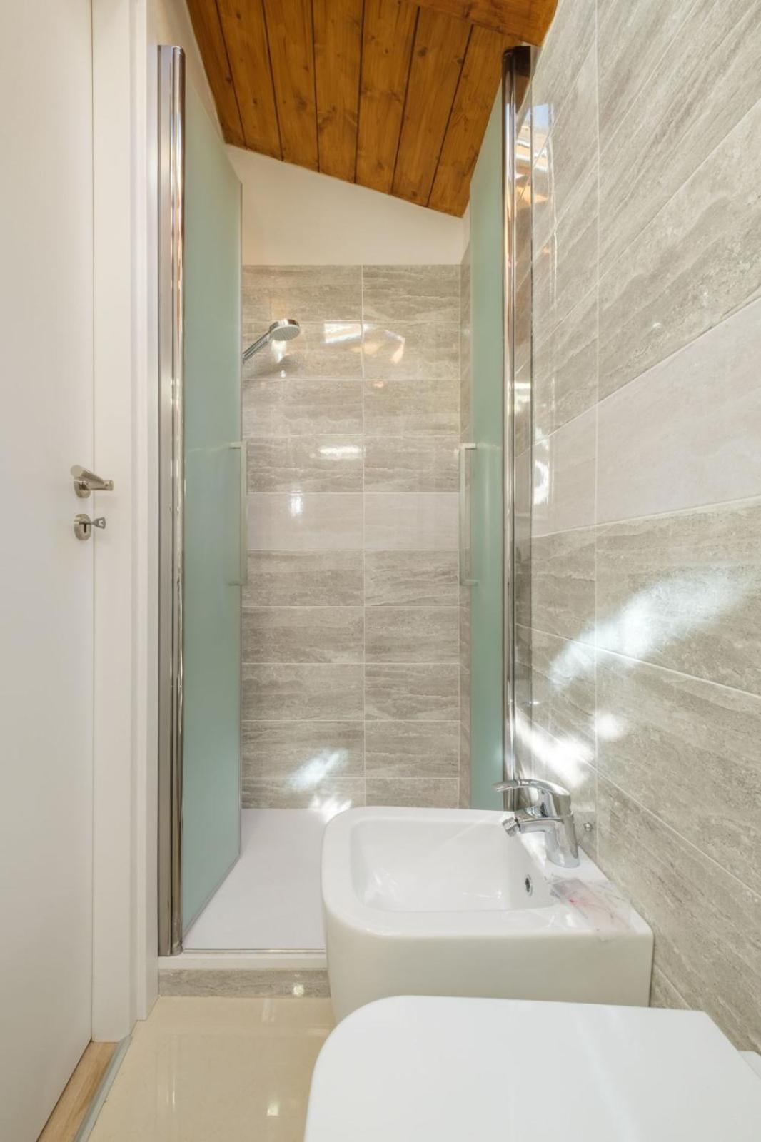 בולוניה Piazza Maggiore - Il Sentiero Apartment With Private Garden מראה חיצוני תמונה